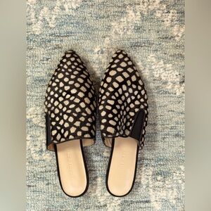 Jenni Kayne Genuine Calf Hair Mules in Black/Honey Giraffe